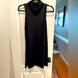 No brand size small, very silky, fitted turtleneck, sleeveless dress